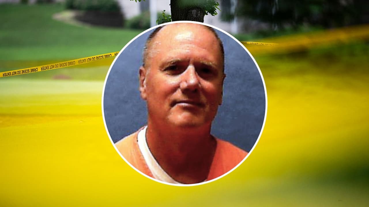 <b>Edward Zakrzewski fue condenado a muerte por asesinar brutalmente a su esposa Sylvia y a sus dos hijos pequeños</b>, Edward y Anna, en 1994 en Okaloosa County, Florida. Según el juicio, cometió el crimen tras enterarse de que su esposa quería divorciarse. La atacó con una barreta, la estranguló y la remató con un machete, el mismo con el que mató a los niños. El jurado recomendó la pena de muerte en una votación dividida de 7-5.