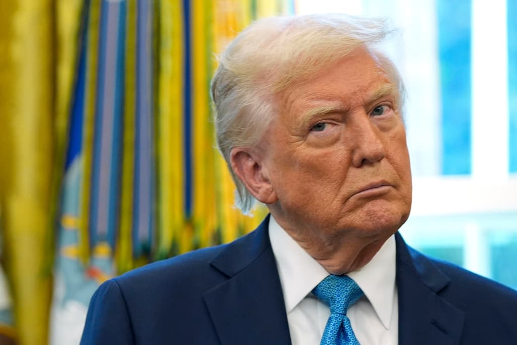 Wall Street se recupera ante señales de un brusco cambio de timón de Trump sobre aranceles a China