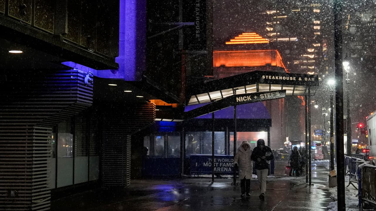 Nueva York amanece con la primera nevada de la temporada y alerta por heladas