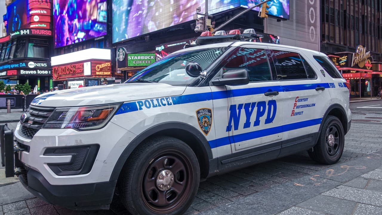 Apuñalan a hombre dentro de un restaurante en Times Square; tercer ataque en una semana