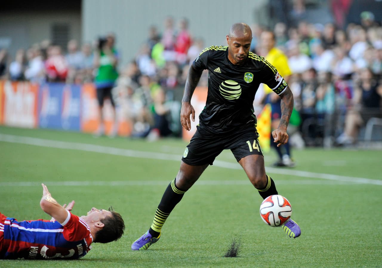 El campeón del mundo con Francia y figurón de la MLS por varios años, Thierry Henry, deleitó con su fútbol en varias ediciones, la última fue la del 2014.