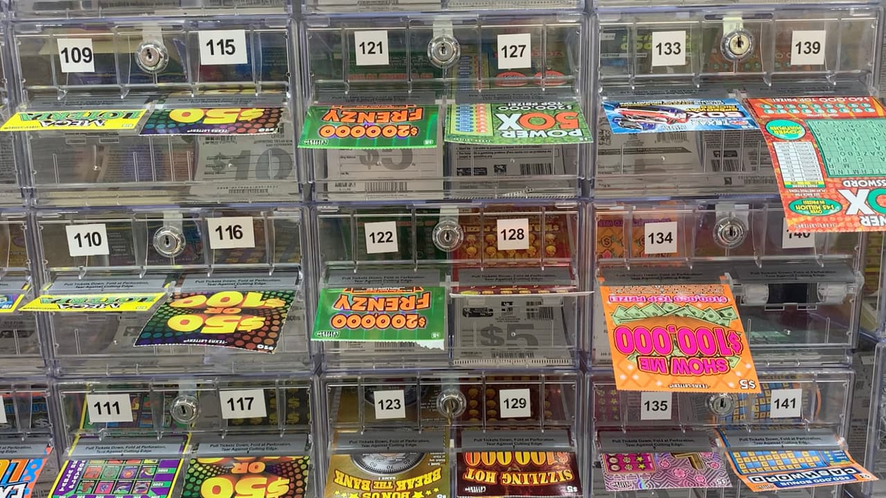 Quienes son ciudadanos pagarían entre 25 a 30 por ciento de impuestos por el premio de la lotería.