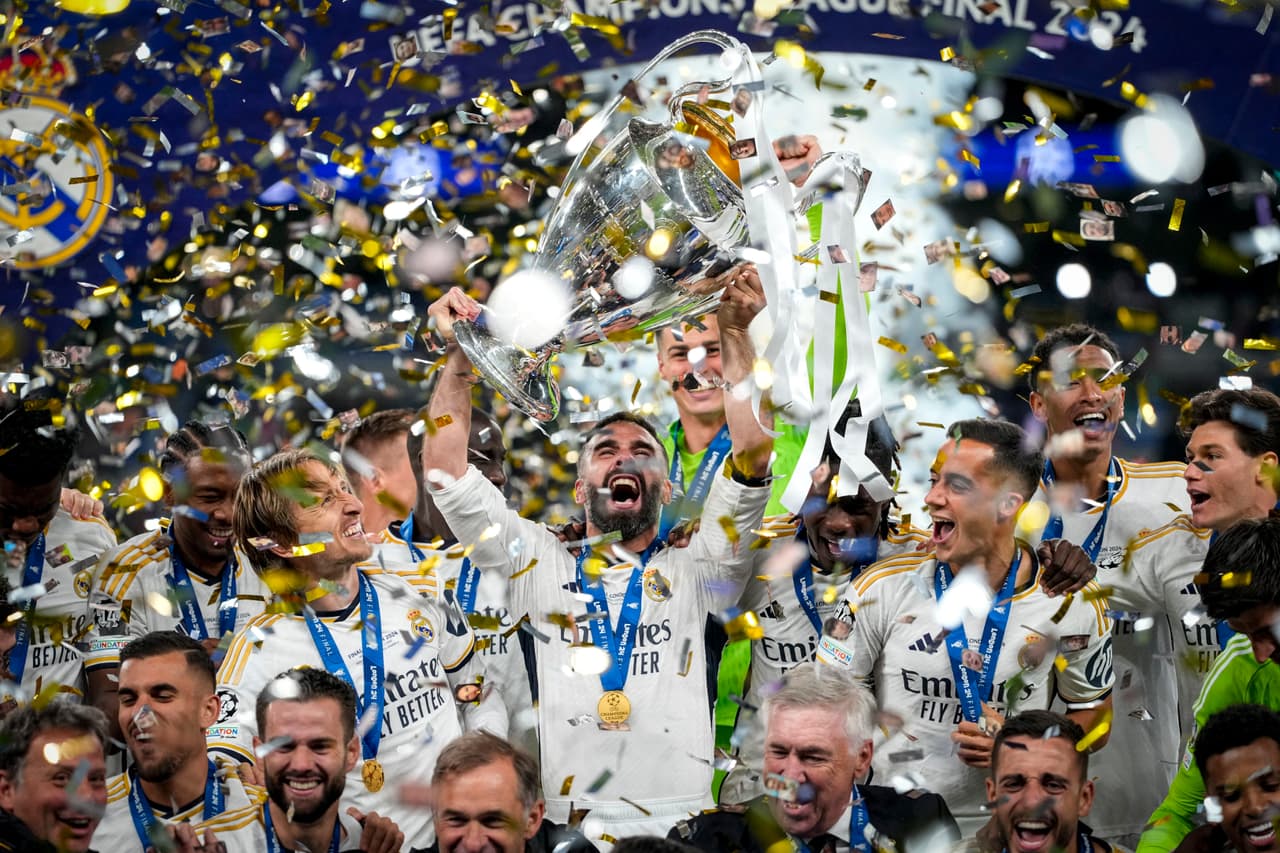 El
<a href="https://www.tudn.com/futbol/uefa-champions-league/festejos-champions-league-15-real-madrid-catedral-santiago-bernabeu">Real Madrid celebró el 1 de junio su copa número 15 como campeón de la Champions League,</a> en esta ocasión frente al Borussia Dortmund en el legendario estadio de Wembley, en Londres.