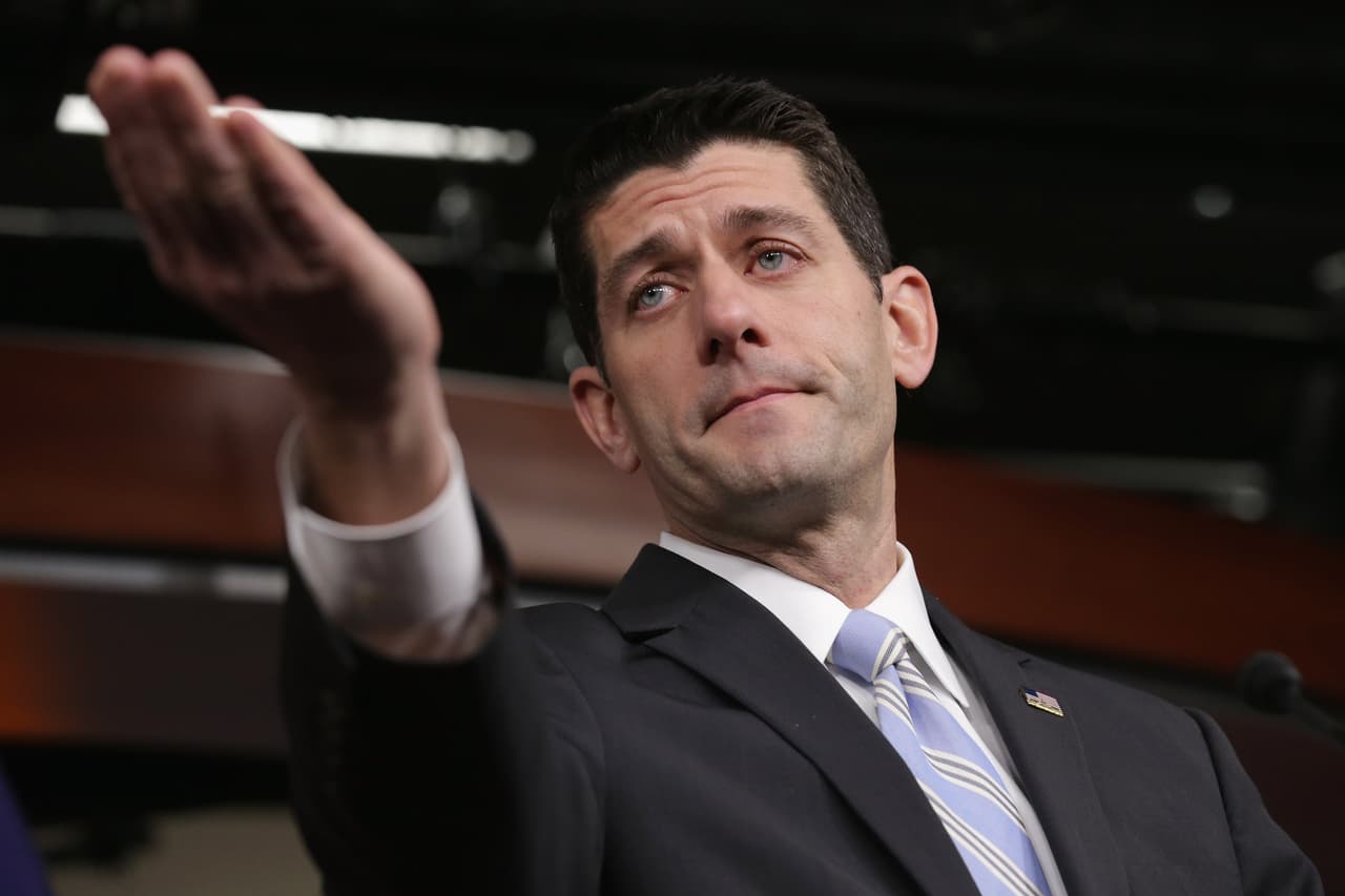 Paul Ryan le dice a Trump que no debería autoindultarse: "Nadie está por encima de la ley"