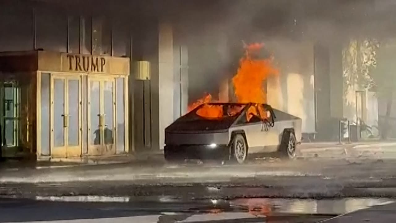 Investigan posibles vínculos entre la explosión de la Cybertruck y el ataque en Nueva Orleans