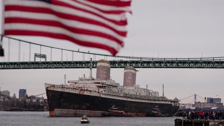 Un viejo buque se convertirá en el arrecife artificial más grande del mundo en costas de Florida