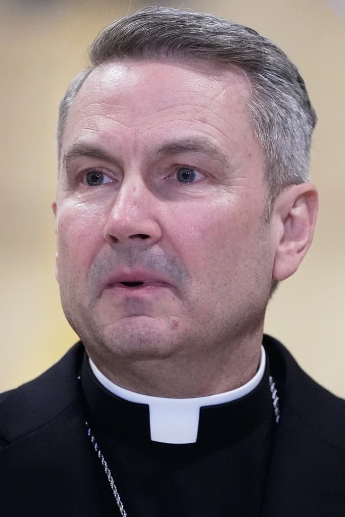 Durante su encuentro con periodistas, previo a su instalación, el arzobispo Hicks realizó su
<b>"primera declaración polémica"</b>.