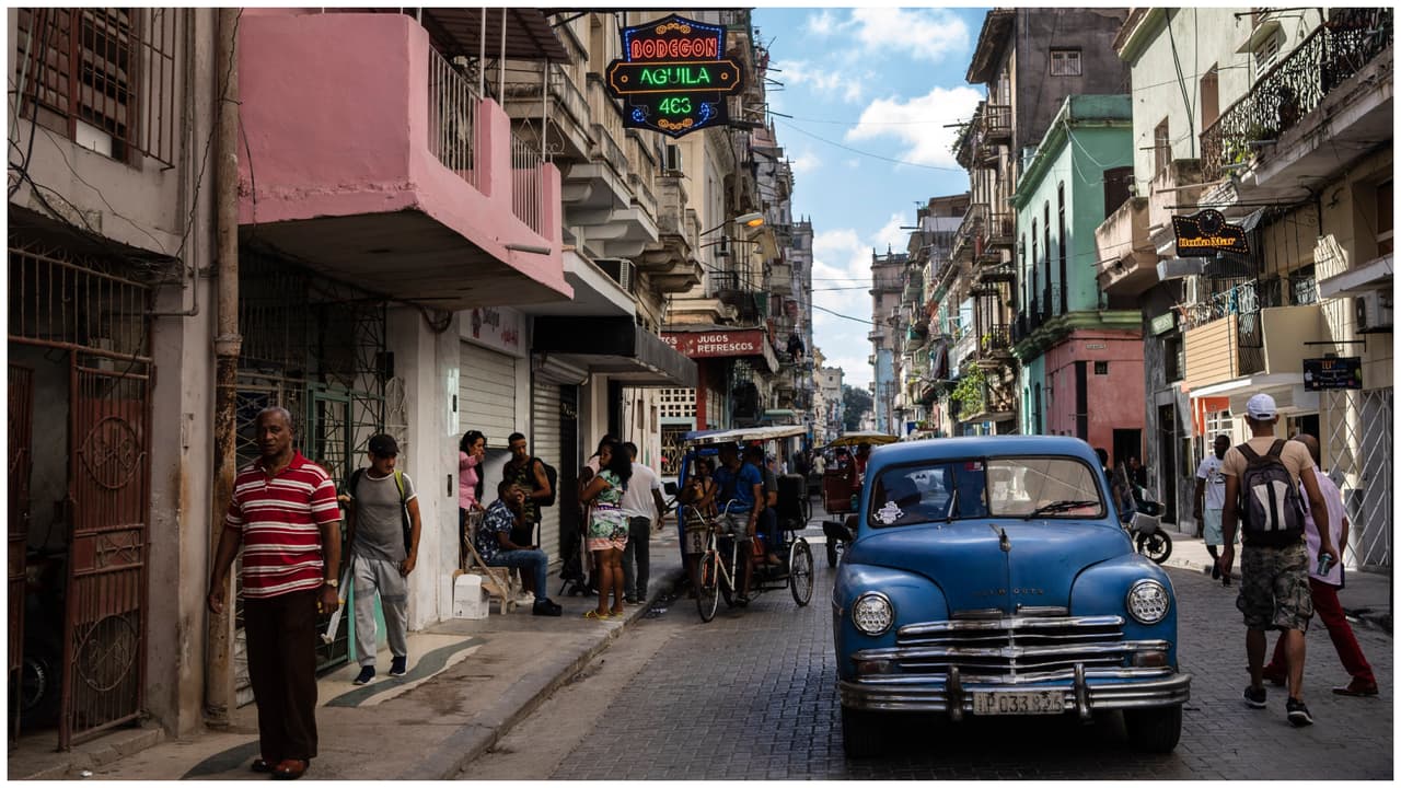 Cómo sería la inversión de cubanos del extranjero en la isla, según el nuevo anuncio del gobierno