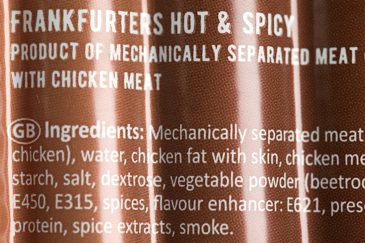 La Pan American Health Organization
<a href="http://www.paho.org/hq/index.php?option=com_docman&task=doc_download&gid=27545&Itemid=270">define</a> los productos ultra procesados (PUP) como
<b>formulaciones listas para comer o beber</b> que se basan en sustancias refinadas, con una cuidadosa combinación de azúcar, sal y grasa, y varios aditivos.
