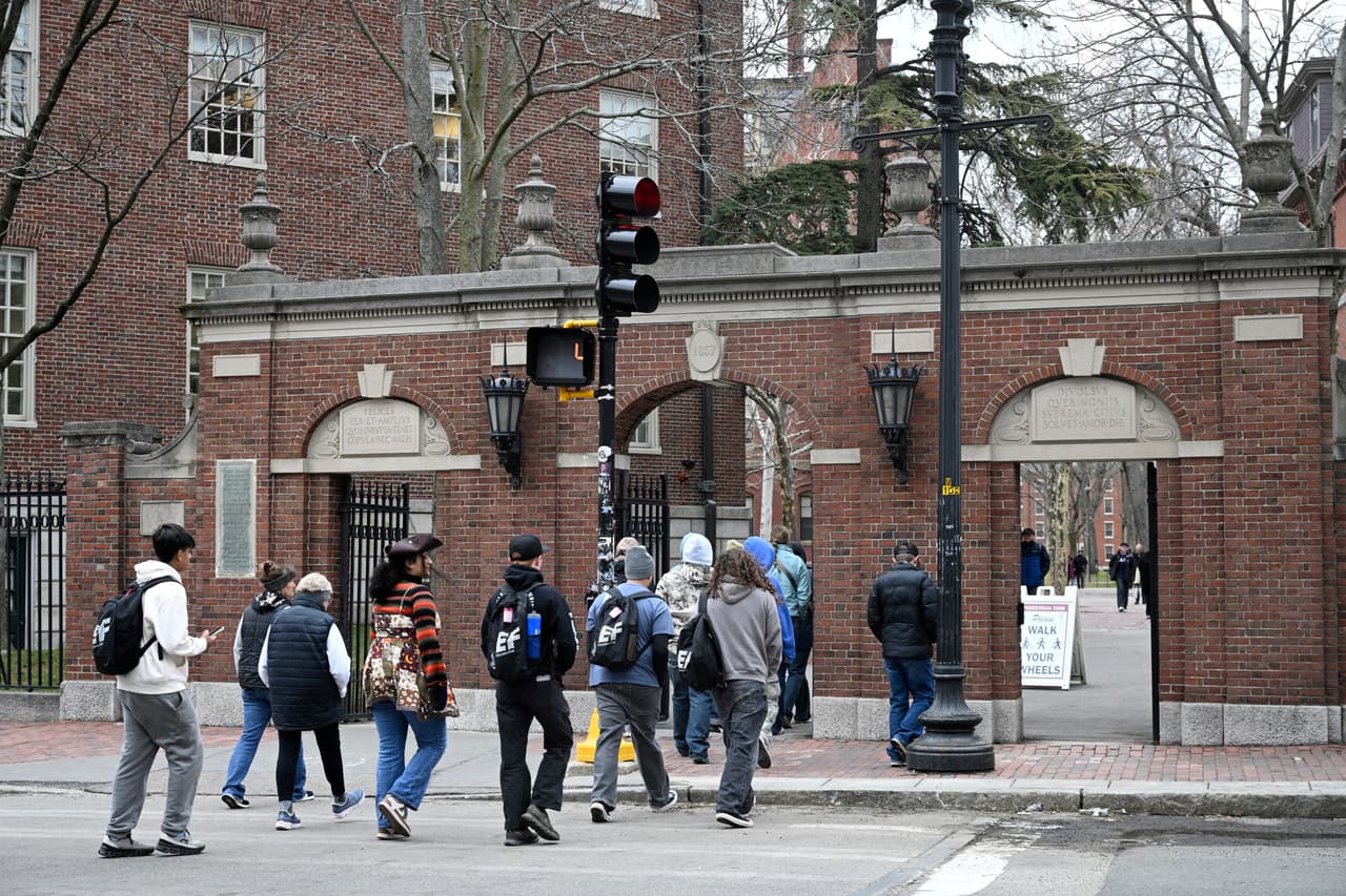 Gobierno de Donald Trump demanda a Harvard University por presunto antisemitismo