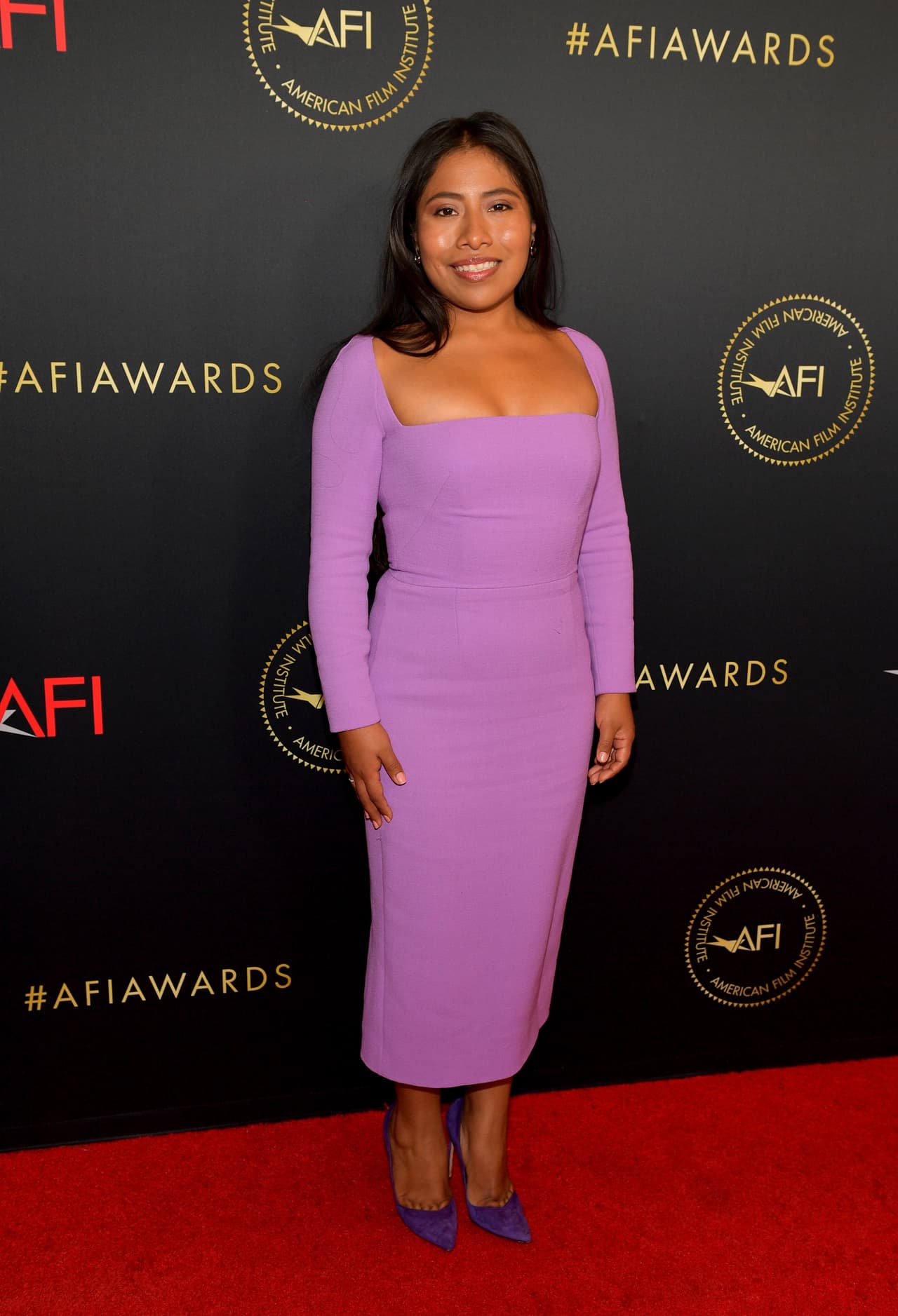 <b>#20</b>
<br>Entre sus vestidos entallados también podemos destacar el vestido diseñado por Lela Rosa con el que cautivó en la alfombra roja de los AFI Awards.
<br>