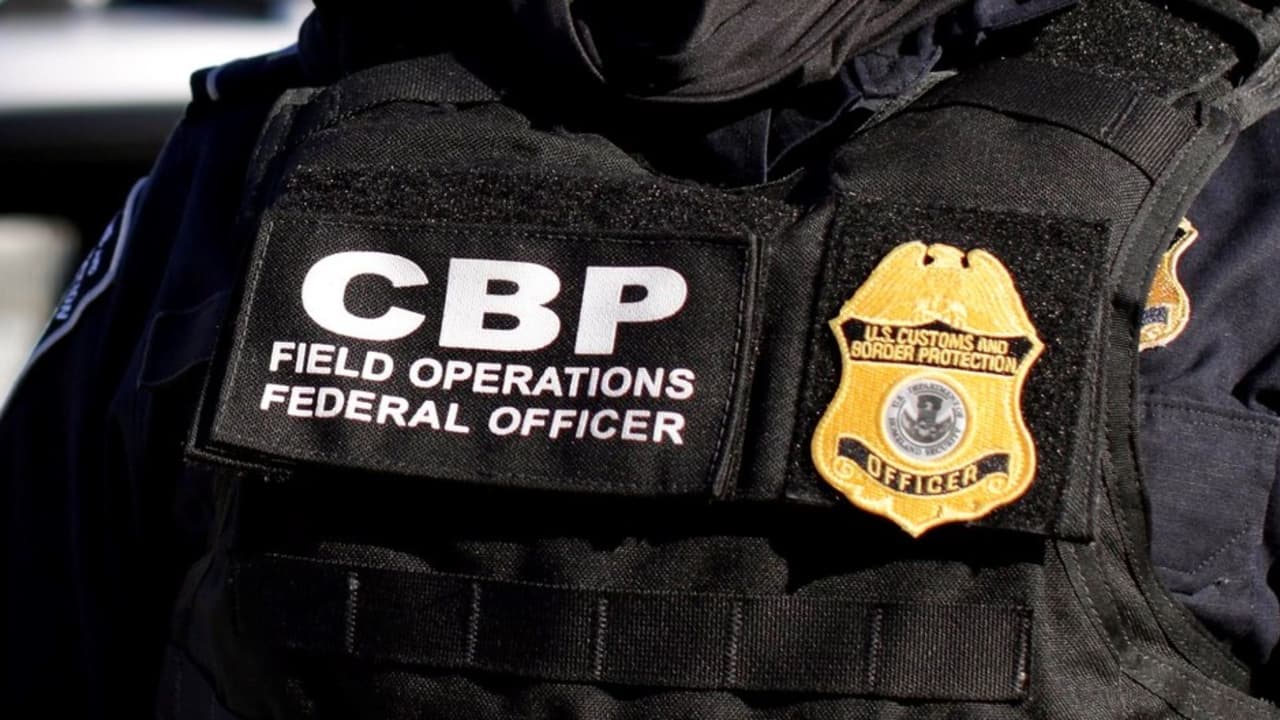 CBP detiene en puentes fronterizos de Texas a 3 hombres acusados de delitos sexuales contra menores
