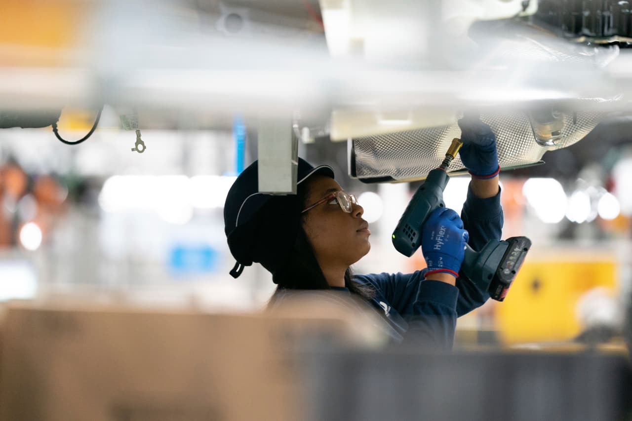 Inflación a la baja y economía en alza, entonces ¿por qué muchos en EEUU son pesimistas?