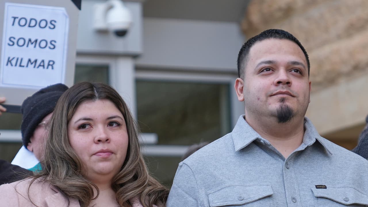 Caso Kilmar Ábrego: juez revisa venganza en acusación; DHS enfurece por video cantando