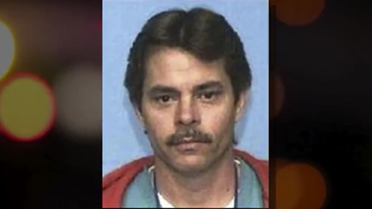Autoridades de Austin confirmaron que el asesino serial Robert Eugene Brashers fue responsable del crimen en la tienda de yogurt en 1991.