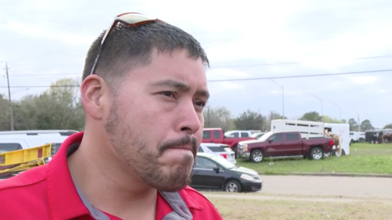 “Nosotros sentimos que él es el culpable porque, aunque el asaltante ya había corrido tras robarle solo $20,
<b>él siguió disparando a nuestra camionera y mató a mi hija</b>", djo el padre de Arlene.