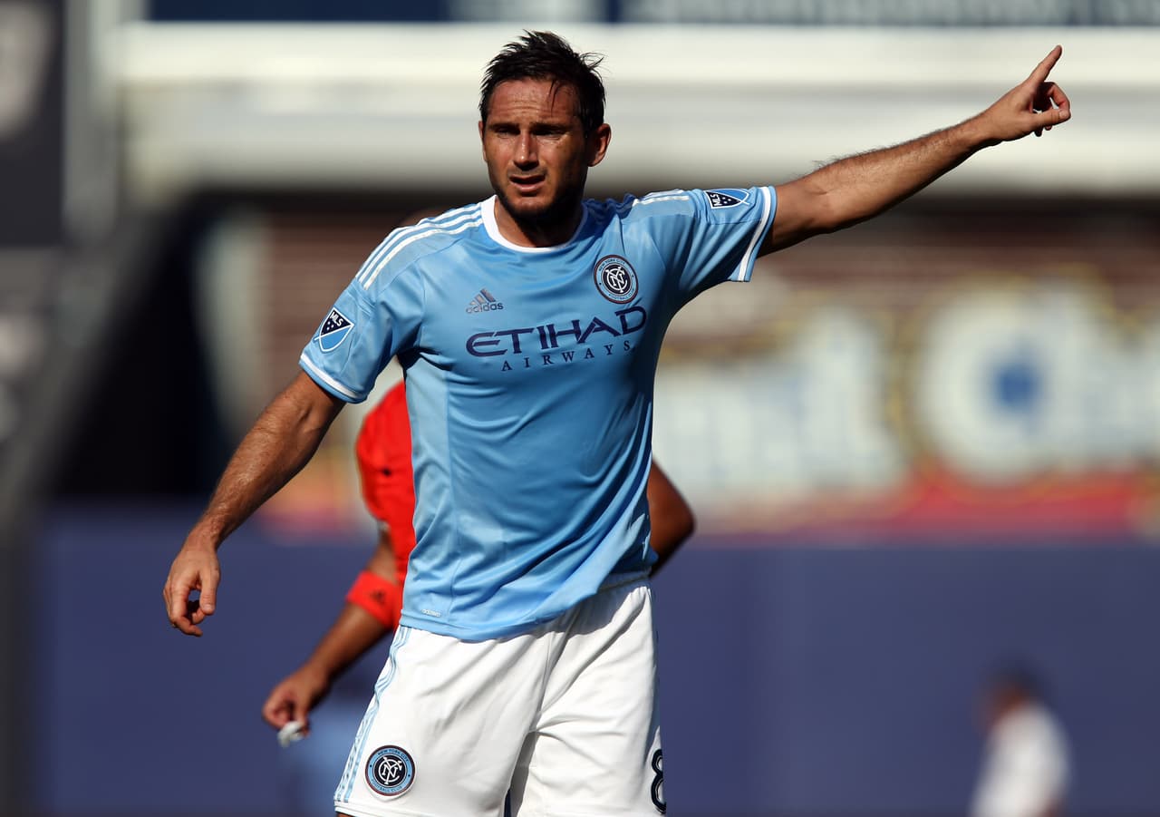 Frank Lampard jugó el All-Star Game con el Chelsea, pero no pudo hacerlo en el terreno de juego con el Equipo de las Estrellas de la MLS cuando ya militaba en el New York City FC por un tema de lesión.