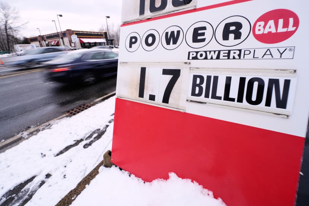 Powerball dio un verdadero premio de Navidad: hay un ganador de los $1,800 millones