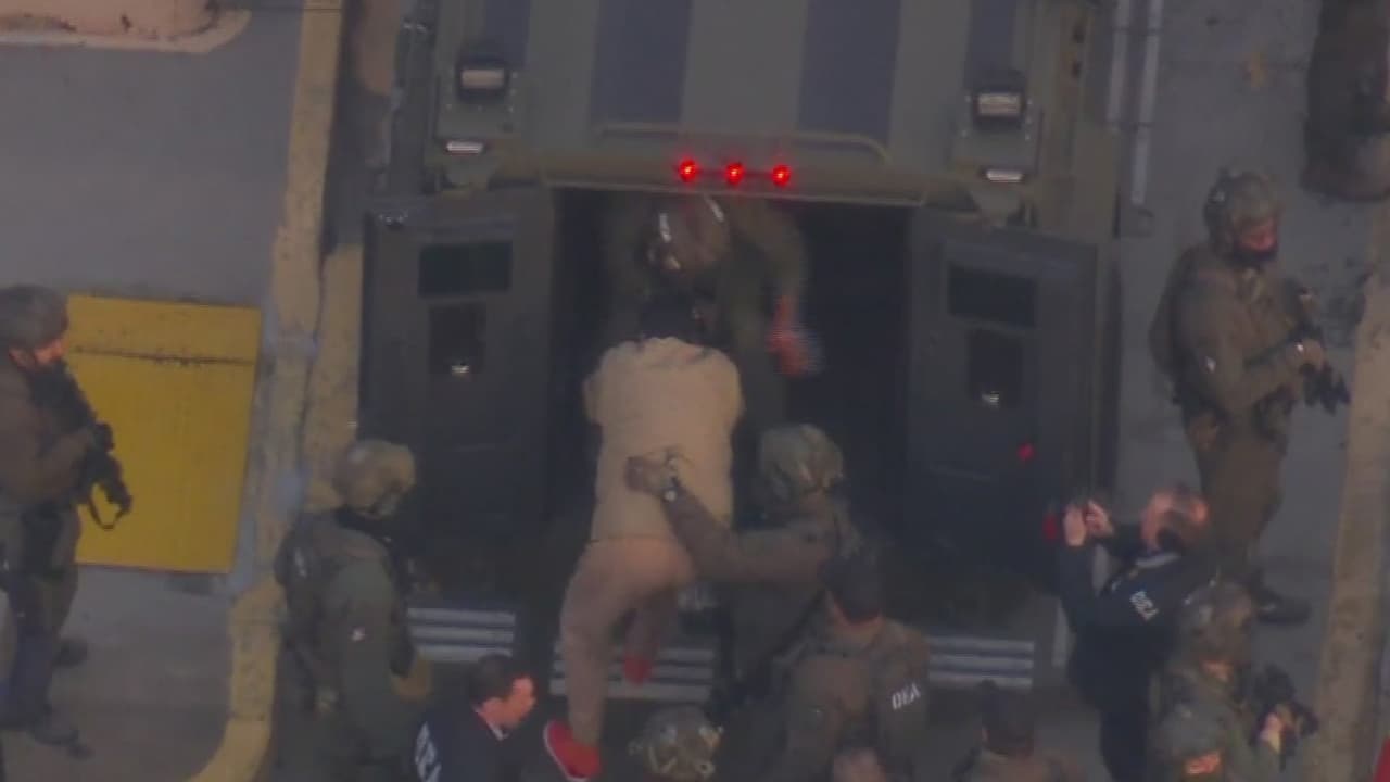 Fuentes judiciales anticipan que
<b>no se concederá libertad bajo fianza en esta primera audiencia</b>, debido a la gravedad de los cargos, el riesgo de fuga y la dimensión internacional del caso que ahora se procesa en Nueva York.