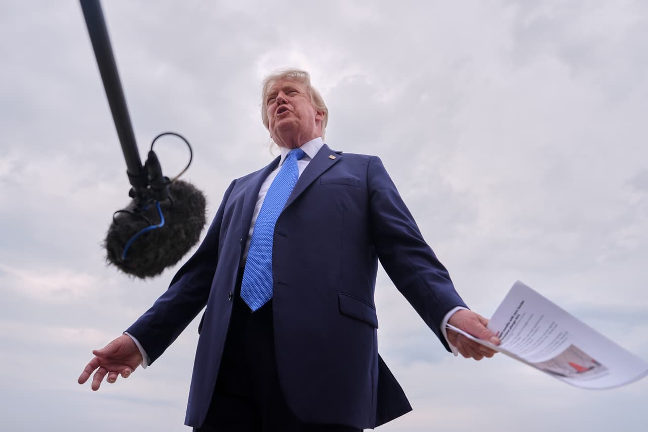 Donald Trump suspende por tres días los aranceles de 50% a Canadá tras anunciar un acuerdo