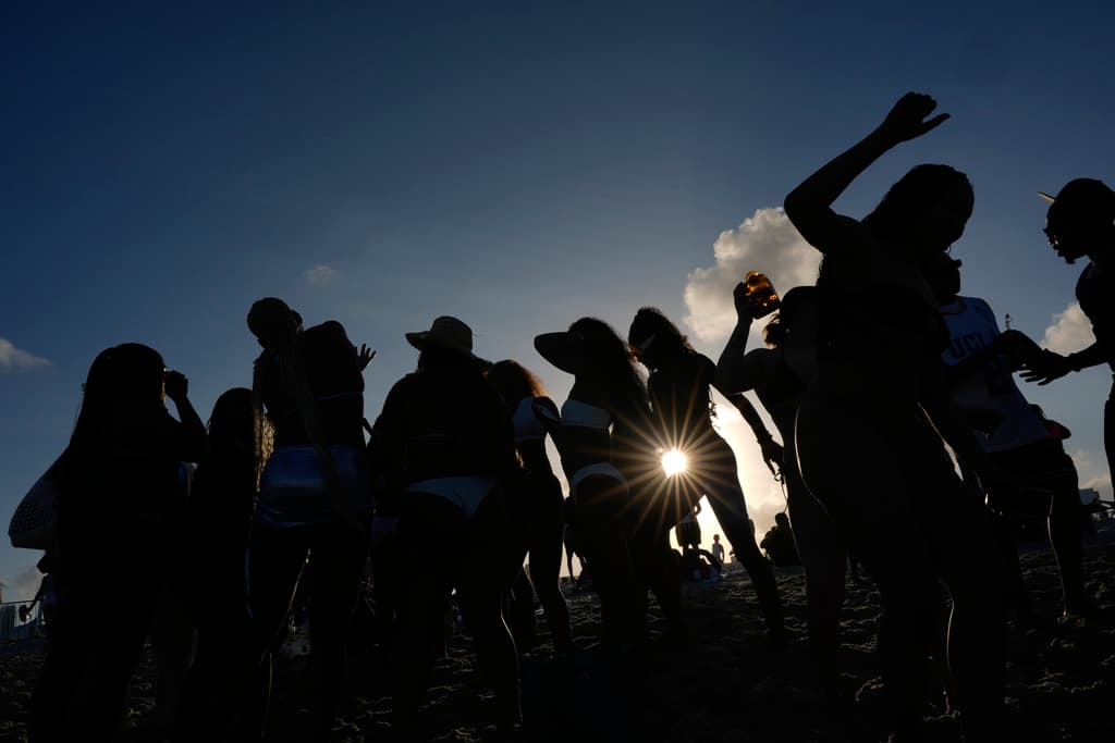 Toque de queda juvenil en Daytona Beach tras caos de Spring Break: qué debes saber