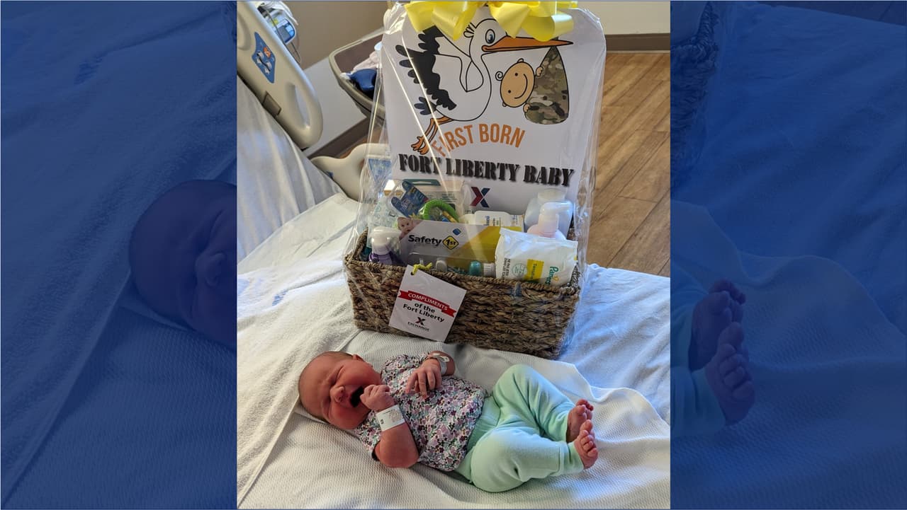 ‘Baby Moore’: la primera bebé en nacer en Fort Liberty tras el cambio de nombre de la base