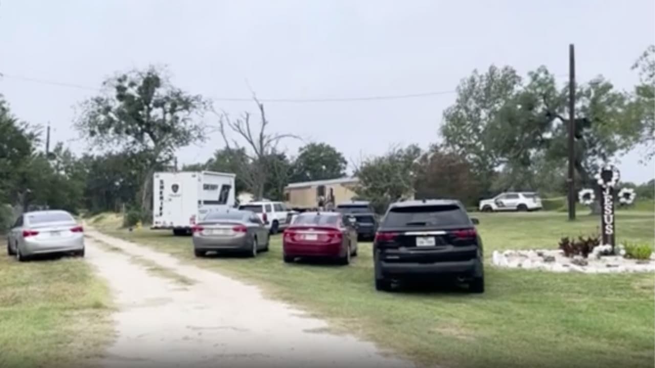 Jared aclaró que él y su novia viven en una casa en la misma propiedad en la que vivían Charles y Angela, por lo que observó cuando su padre huyó del lugar en su camioneta Dodge Ram negra luego de confesarle el crimen.
<br>
<br>Por petición de Jared, oficiales del Sheriff acudieron a la casa de Byrd, ubicada en el 22179 de Pleasanton Road, durante la madrugada del sábado 19 de julio.