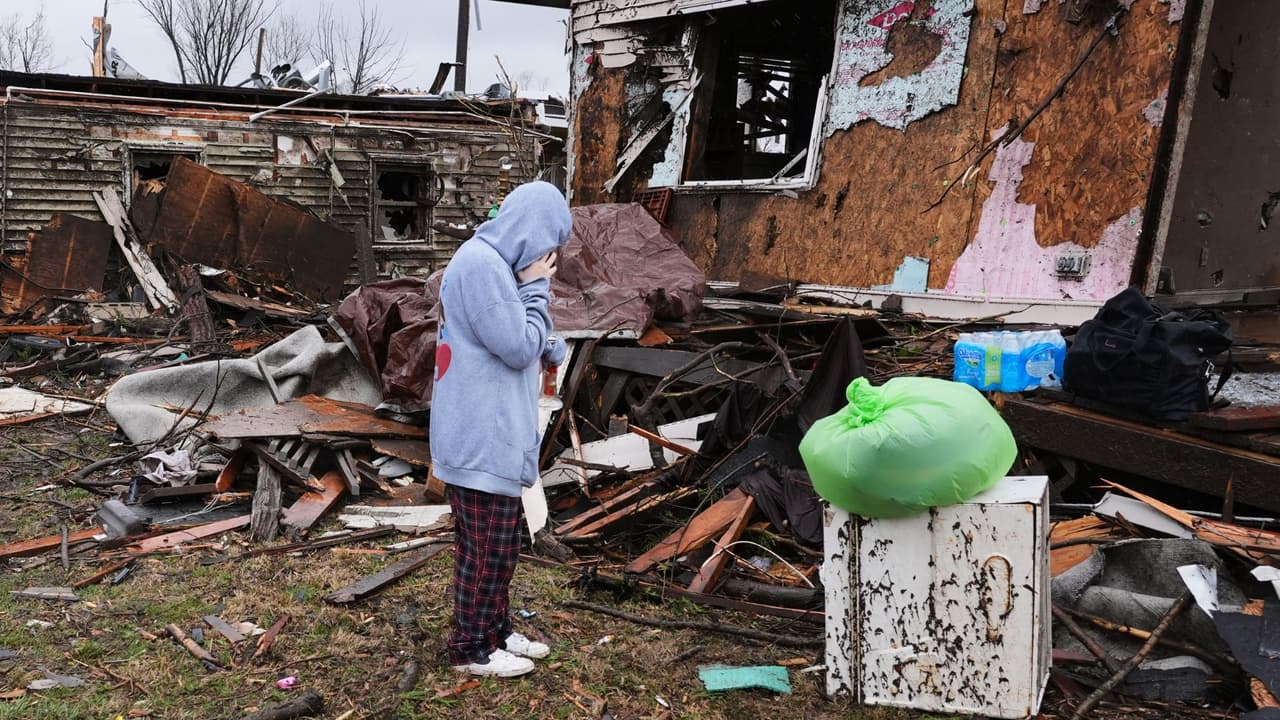 Centros de acopio y refugios: así puedes ayudar a las víctimas del tornado en Kankakee