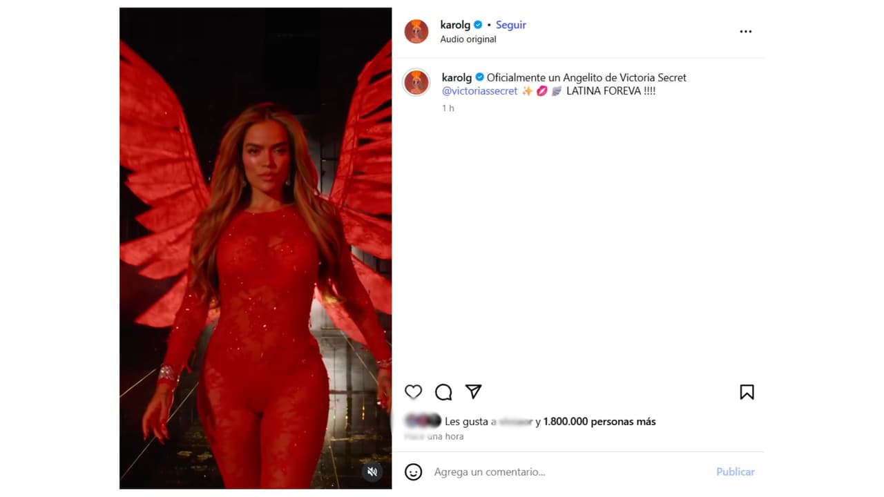Karol G en el Victoria’s Secret Fashion Show 2025.