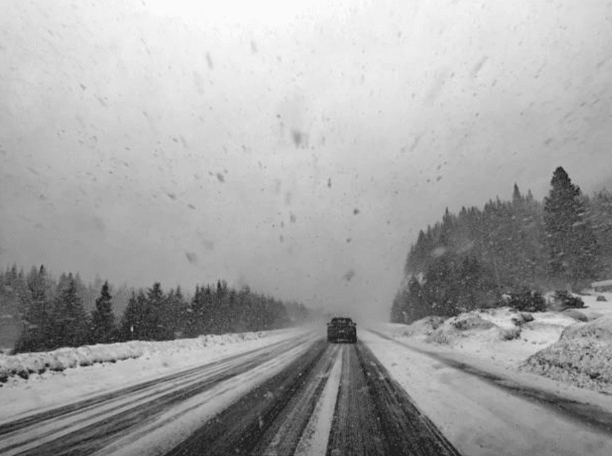 La Cruz Roja Americana asegura que la mejor manera de mantenerse a salvo durante las nevadas es tomando precauciones antes que bajen las temperaturas.