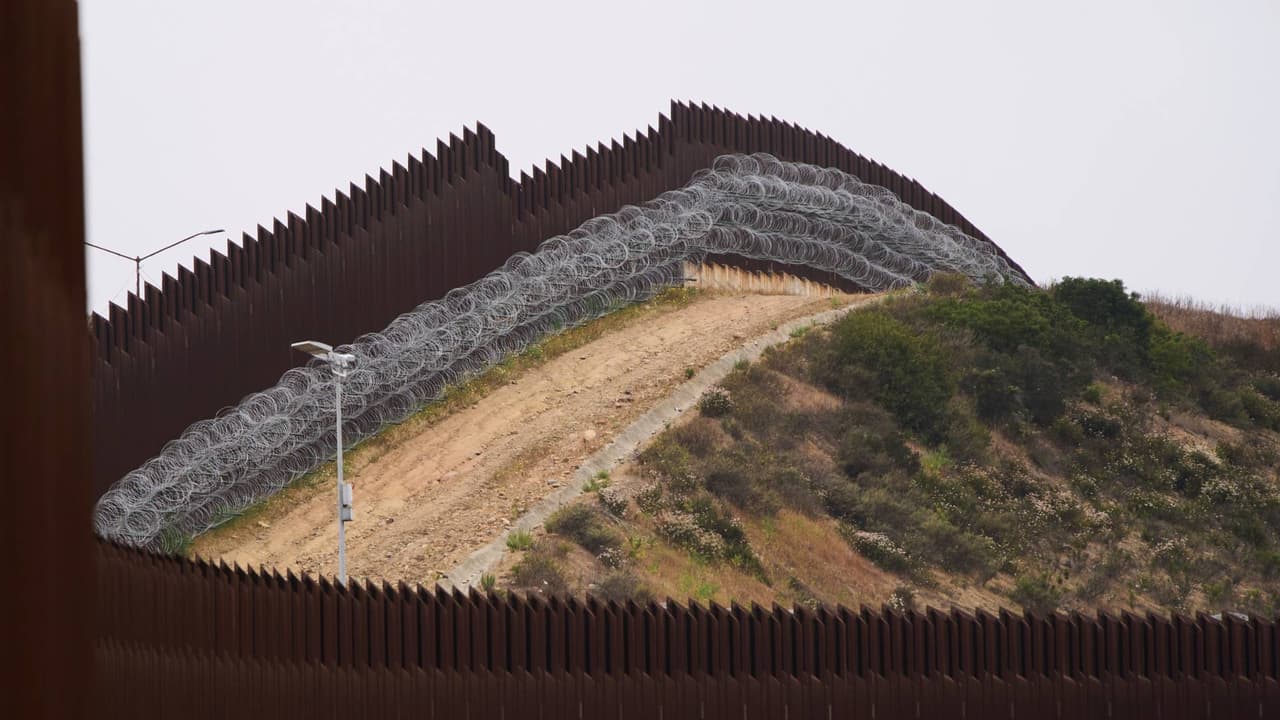 Acusan de terrorismo a arizonense, por intentar proveer armas al Cártel de Sinaloa y al Jalisco Nueva Generación