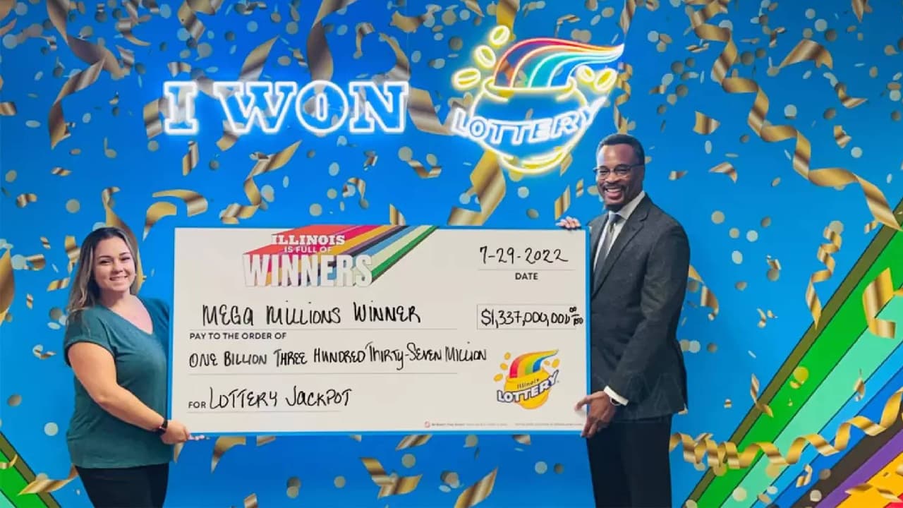 7.
<b>$1.337 mil millons de Mega Millions</b>, sorteados el 29 de de 2022 en Illinois.
<b>Dos ganadores </b>se repartieron el premio.