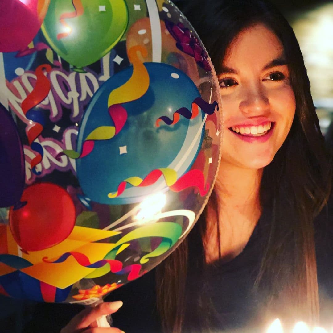 “¡Feliz cumpleaños, mi amor! Le doy gracias a Dios todos los días por haberte mandado a mi vida. Eres mi angelito terrenal”, es parte de lo que escribió Lozano para acompañar un clip con imágenes de Ángela.
<br>
