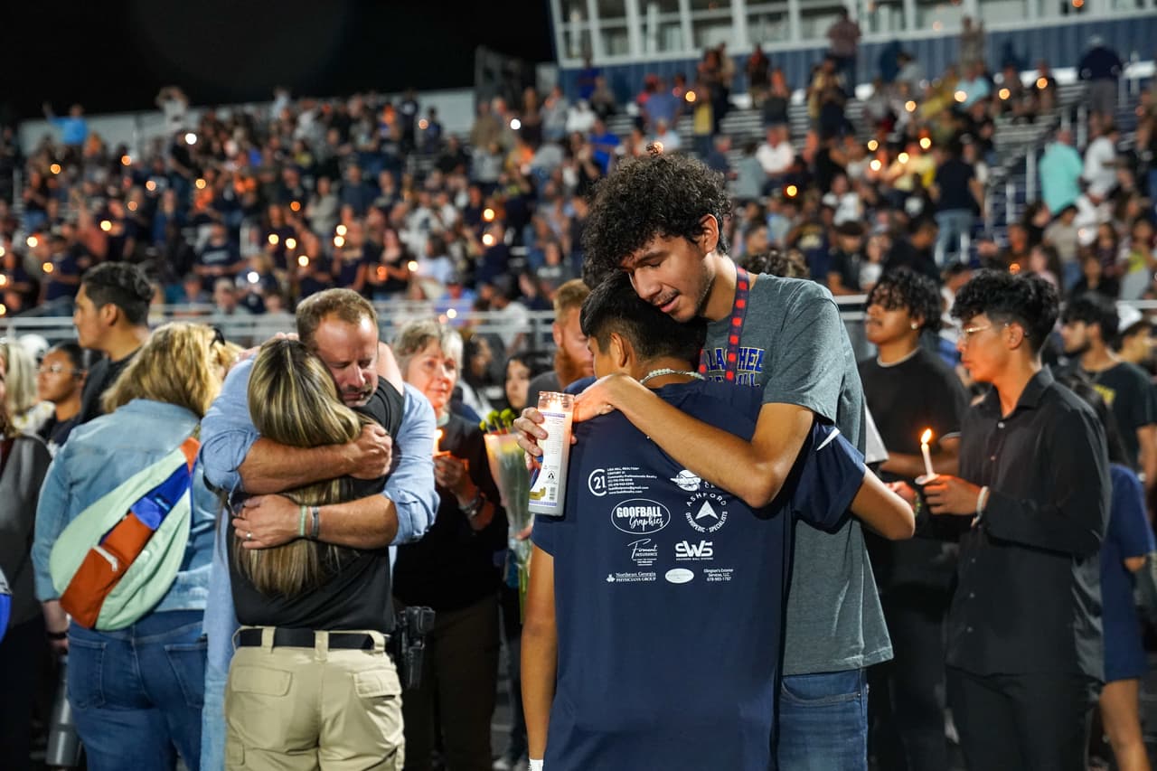 Regreso a clases en la Apalachee High School de Georgia incluye el bloqueo de la zona del tiroteo
