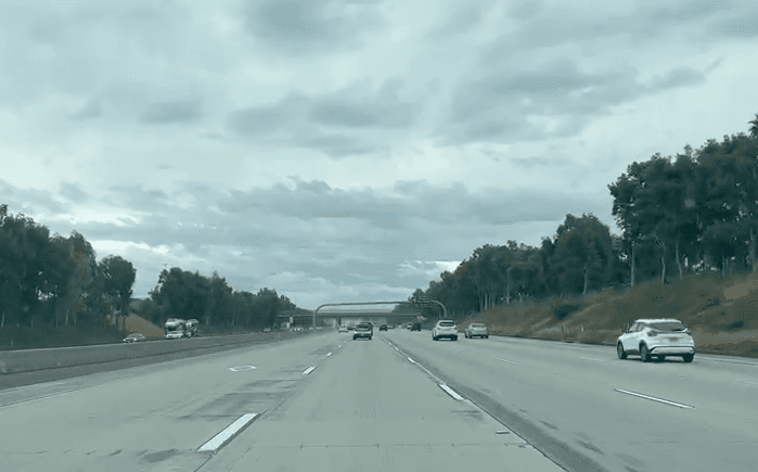 La situación amaneció diferente para quienes residen en San Bernardino, donde la lluvia aún no marcaba territorio.