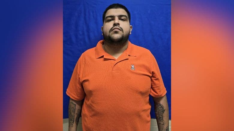 Arrestan a Juan González presunto miembro del Cártel del Golfo tras persecución en Río Grande City, Texas
