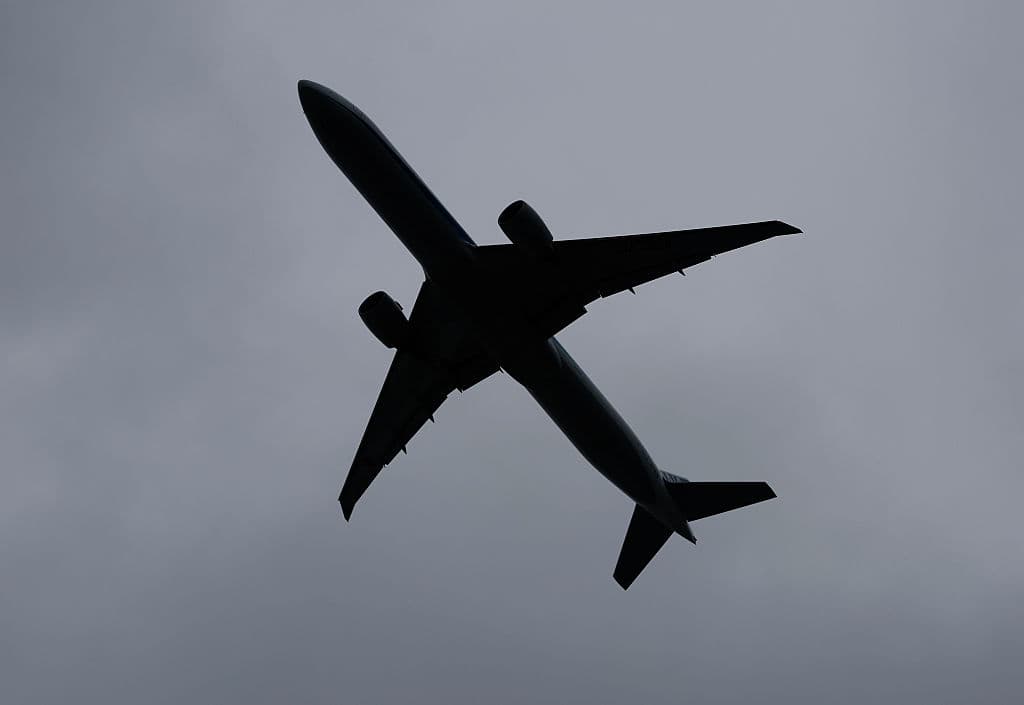 Regresan avión a San Juan por presunta bomba, pero todo era una confusión por un mensaje de condolencias