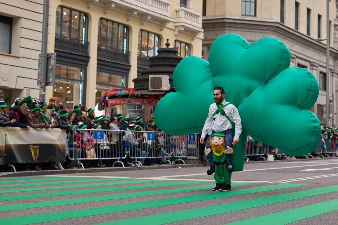 Nueva York se viste de verde: Guía de cierres viales por el Desfile de San Patricio
