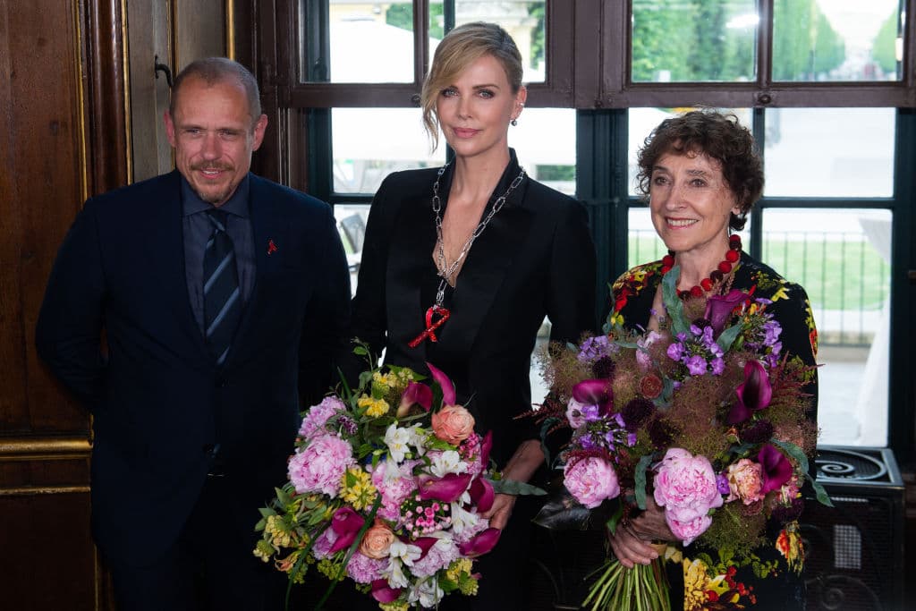 5 hechos que hacen a Charlize Theron una mujer increíble e inspiradora