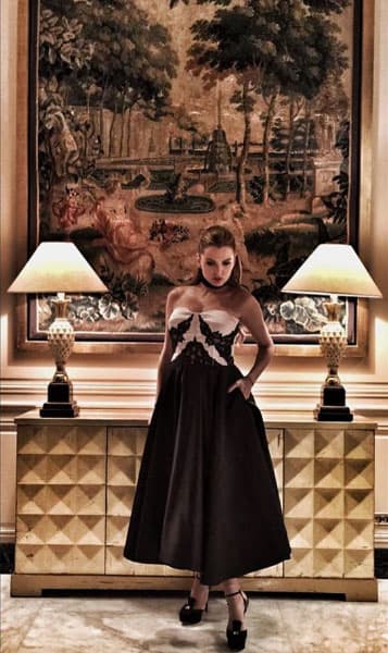 Ella es la prueba de que las mujeres embarazadas tienen una luz especial.