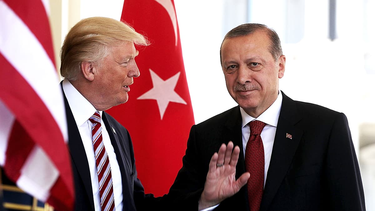 "Infantil", "estrafalaria" y "peligrosa": la carta de Trump que revela una alarmente forma de hacer política