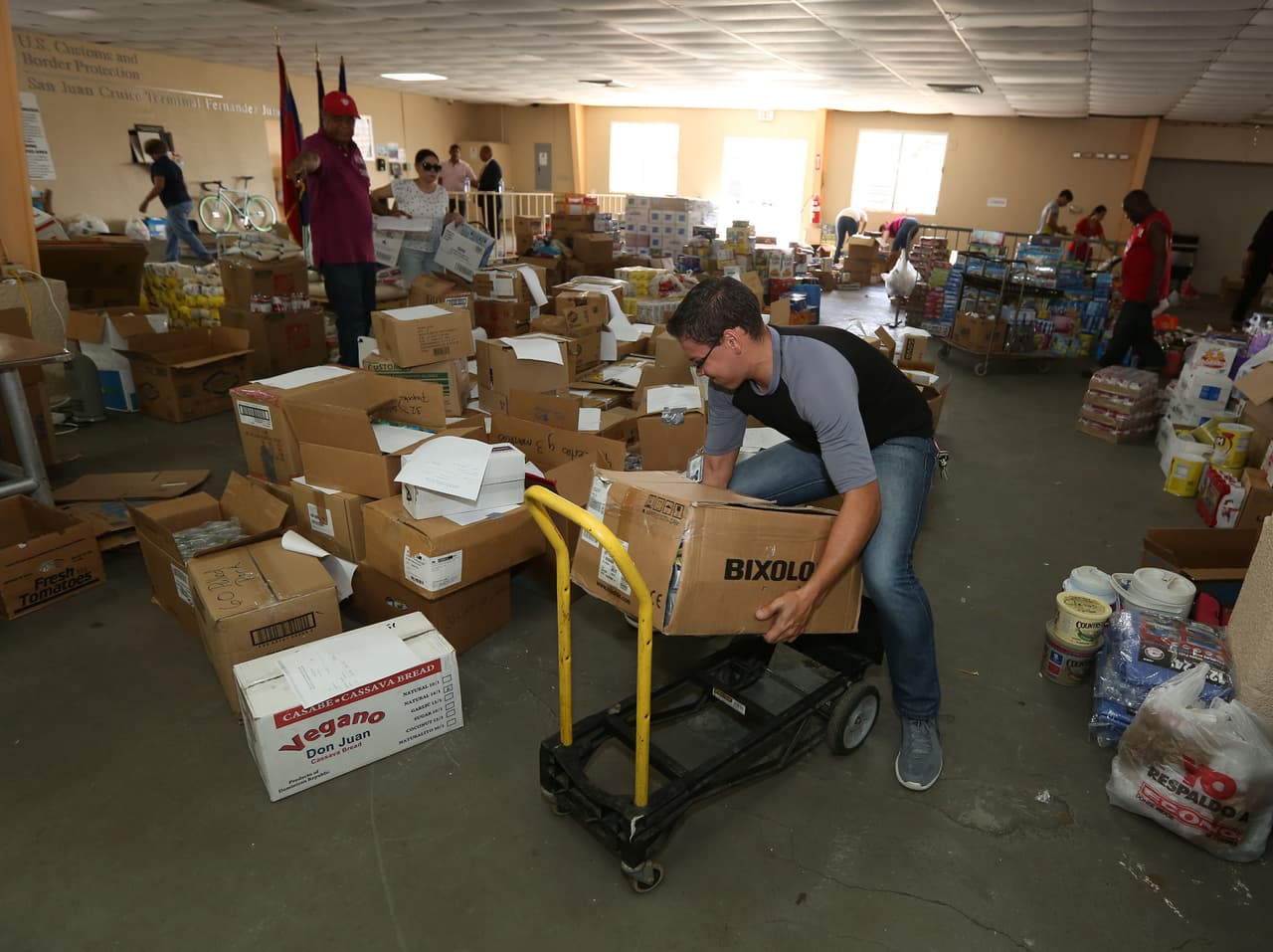 Piden al Gobierno no cerrar aún centro de acopio y ayuda para Haití