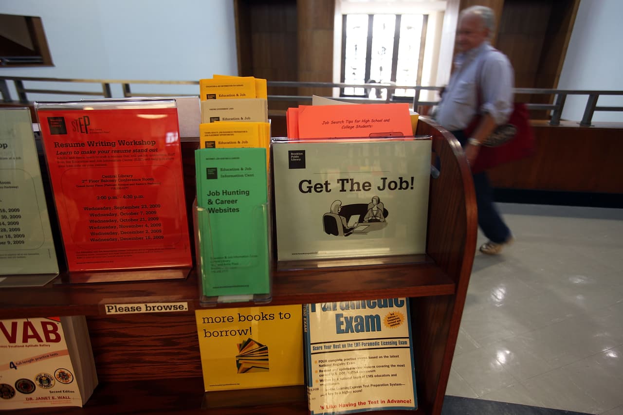 En las bibliotecas públicas de Nueva York se promueve la búsqueda de empleos.
