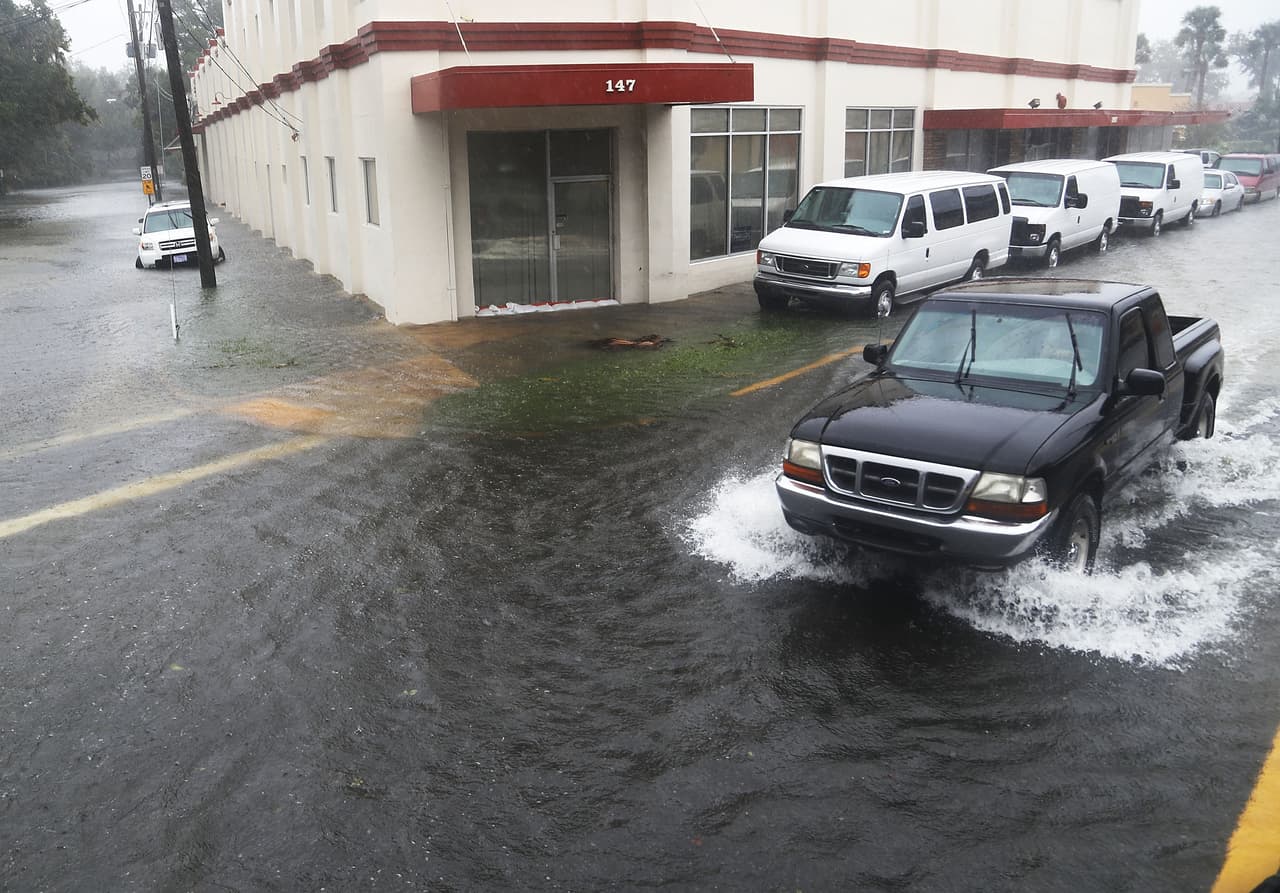 9.
<b>Ajusta tu plan de mantenimiento al tipo de uso que le das a tu pickup</b>
<br>Asegúrate de darle a tu camioneta el mantenimiento adecuado al uso que le das y recuerda que aún nadie a inventado un automóvil libre de mantenimiento.