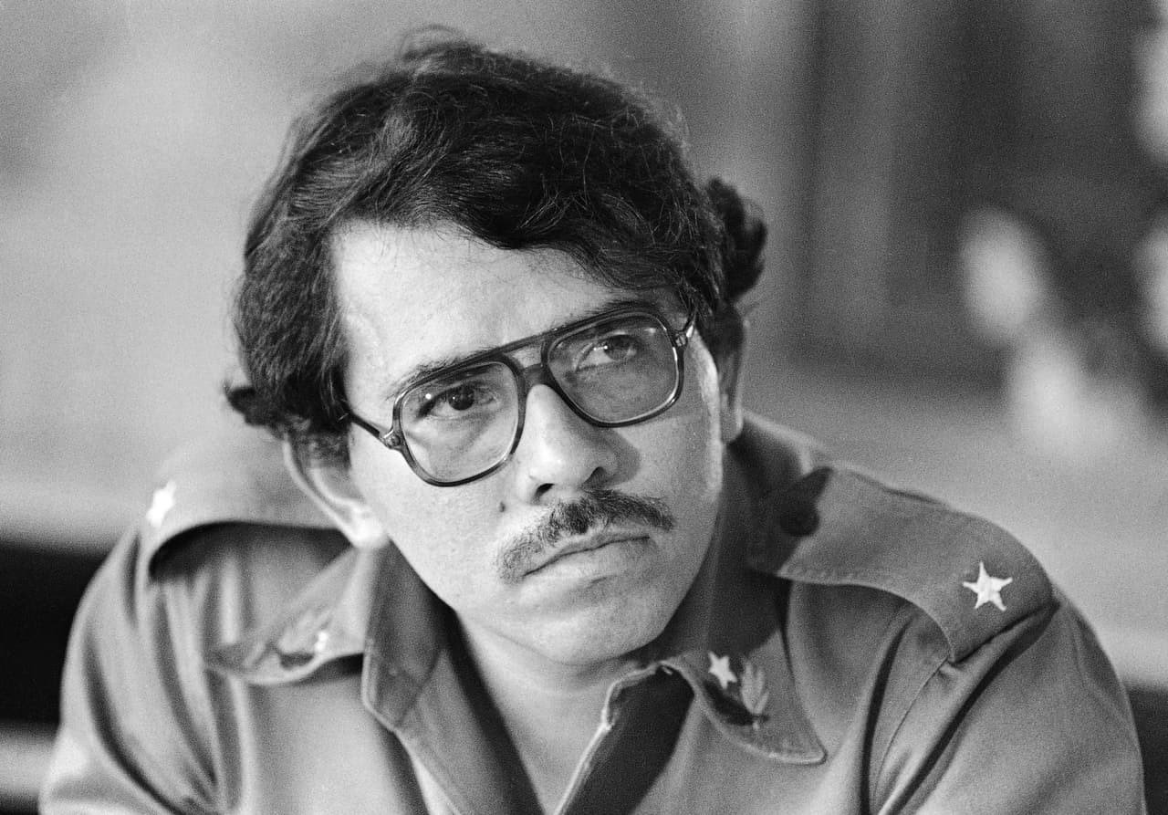 Daniel Ortega, coordinator of the Military Junta of Nicaragua, visiting Cuba on the 20th anniversary of the U.S. invasion of the Bay of Pigs on April 21, 1981