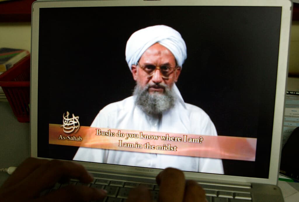 Así mató EEUU a Ayman al Zawahiri, el líder terrorista de Al Qaeda que sucedió a Osama bin Laden