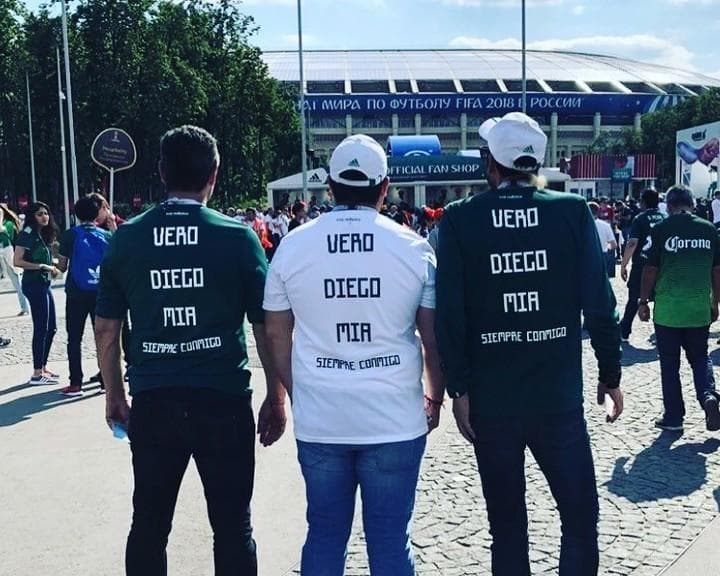 Cuando el fútbol sirve para curar heridas; un mexicano viaja al Mundial para homenajear a su familia recién fallecida