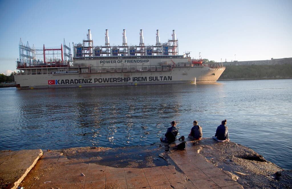 "911 emergency": Cuba's energy infrastructure is in ruins and the government calls for urgent help