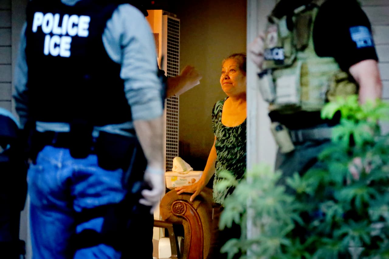 Sólo el 1.6% de los nuevos casos presentados en los tribunales de inmigración tiene antecedentes criminales