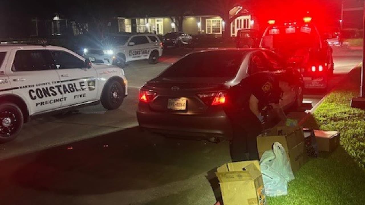 Decomisan básculas, pipas y productos con THC durante una parada de tráfico en Texas